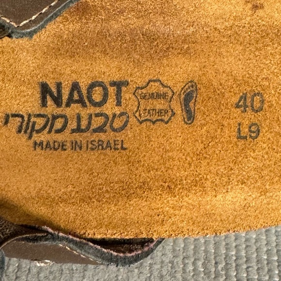 Naot Women’s Ashley Metallic Leather Strap Wedge Sandals Size 9 US 40 EU - Picture 9 of 9